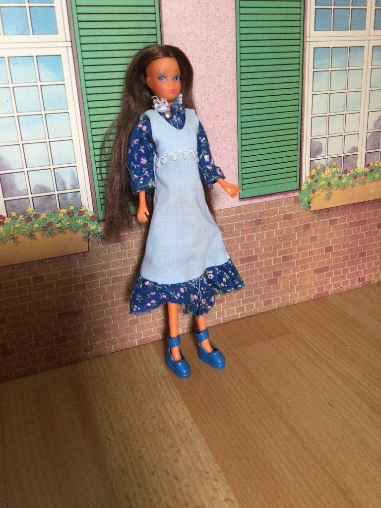 Leggy doll, Ophalen of Verzenden, Gebruikt, Pop