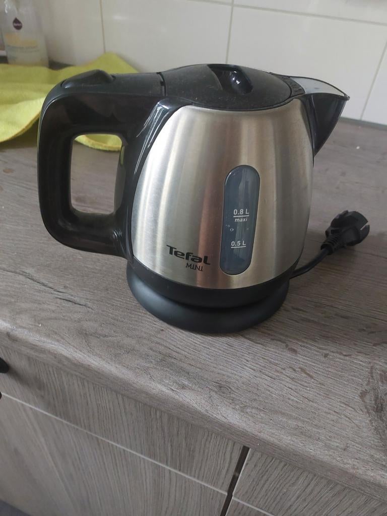 Tefal Mini Waterkoker - Compact en Handig, Minder dan 1 liter, Ophalen of Verzenden, Zo goed als nieuw, Rvs