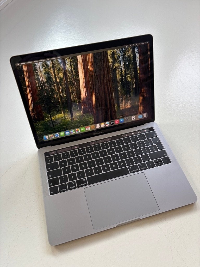 Apple MacBook Pro 13" (2019) | 16GB RAM | 512GB SSD, MacBook Pro, Qwerty, 13 inch, Minder dan 2 Ghz