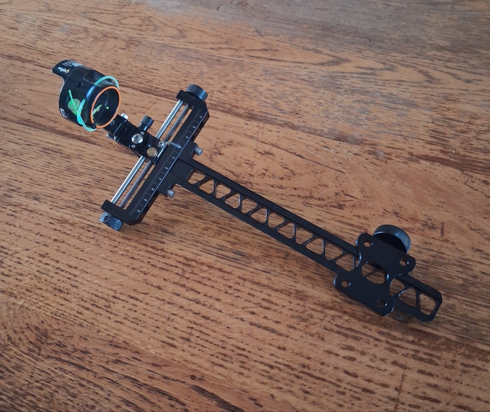 Boogvizier met Nikon lens - Ten Zone, Ophalen of Verzenden, Zo goed als nieuw, Overige typen