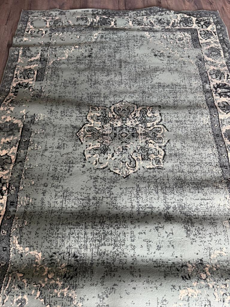 Fraai vintage vloerkleed 275x185 groen/zwart, Huis en Inrichting, Stoffering | Tapijten en Kleden, Ophalen, Groen, Rechthoekig