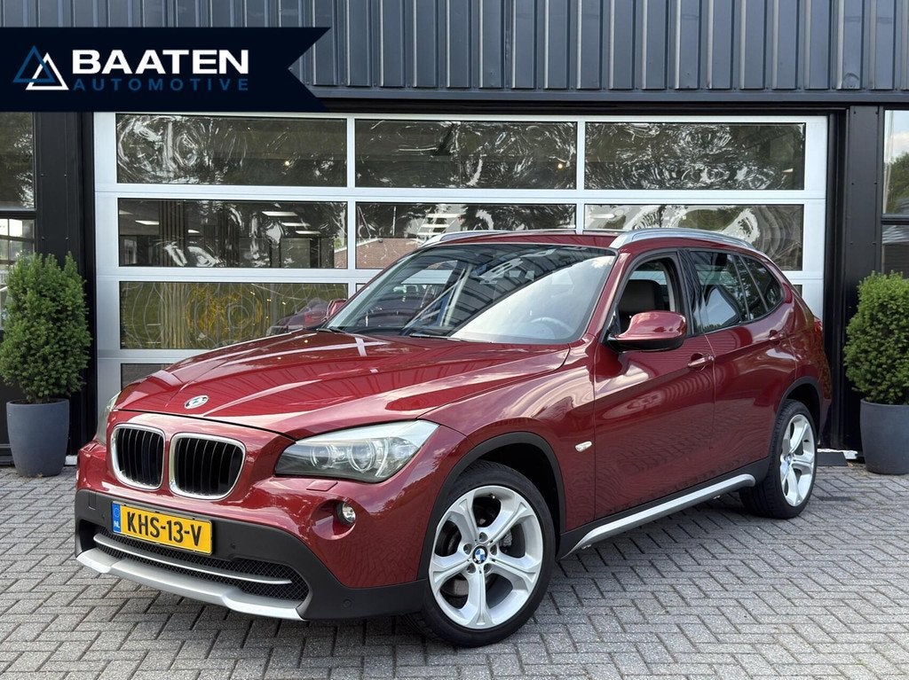 BMW X1 25i xDrive Executive 218pk |1e eig|6 cilinder N52|har, Auto's, Stof, 1675 kg, 2000 kg, 2996 cc