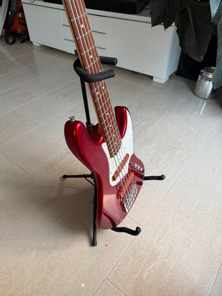 Foto 4 van Xotic XJ-1T 5-string