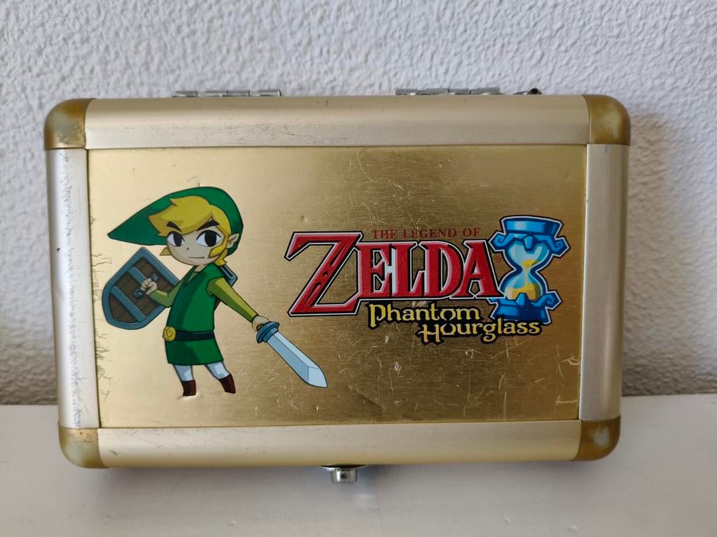 Nintendo DS The Legend of Zelda Phantom Hourglass Koffer, Ophalen of Verzenden, Zo goed als nieuw