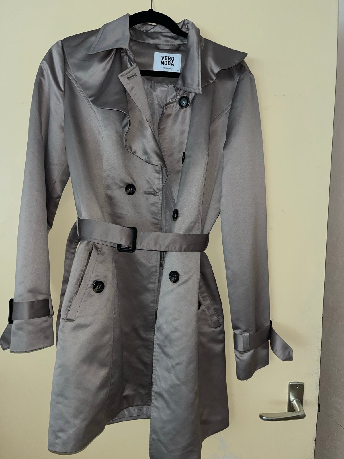 Vero Moda Trenchcoat Beige Maat M (38) Nieuw, Ophalen of Verzenden, Nieuw, Maat 38/40 (M), Beige