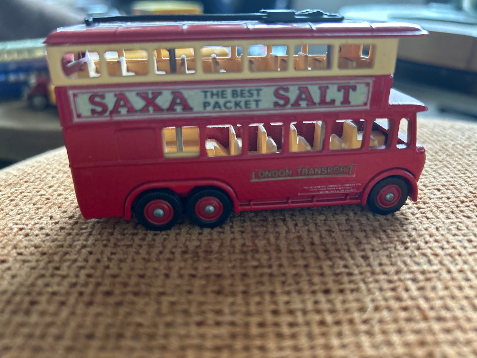 Vintage Matchbox London Transport bus (Saxa Salt), Ophalen of Verzenden, Gebruikt