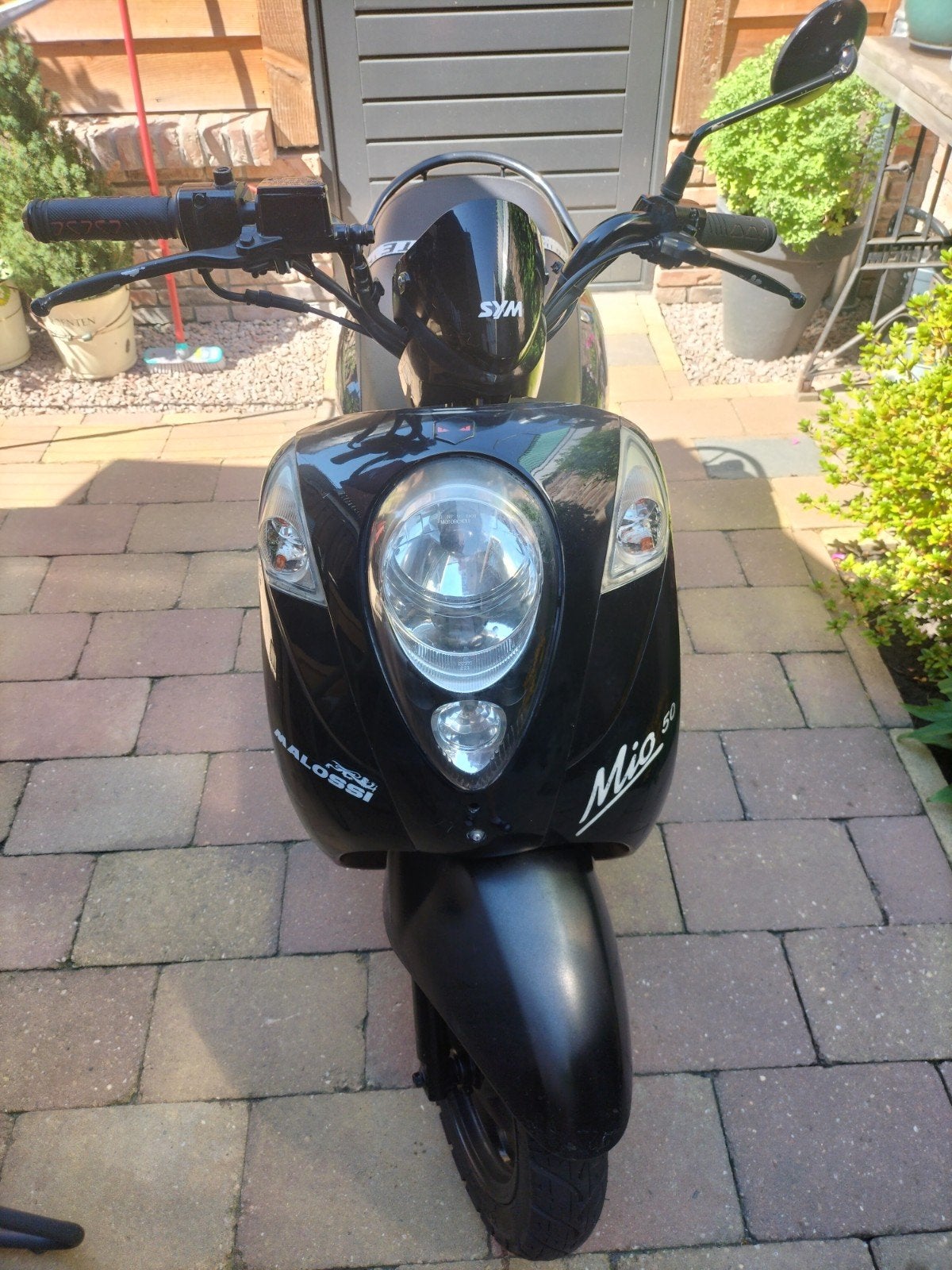 Sym Mio 50 Snorscooter - Zwart, inclusief beenkleed, Fietsen en Brommers, Snorfietsen en Snorscooters, Ophalen of Verzenden, Gebruikt
