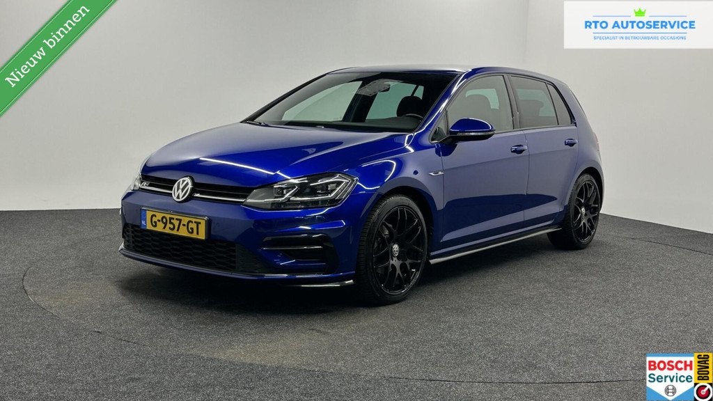 Volkswagen Golf 1.5 TSI Highline Business R-Line|NAP|Carplay, Auto's, Voorwielaandrijving, Euro 6, 4 cilinders, Blauw