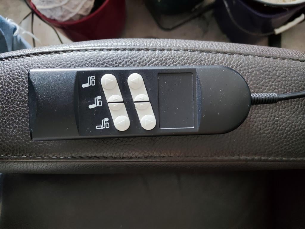 Comfortabele relaxstoel met afstandsbediening, Ophalen