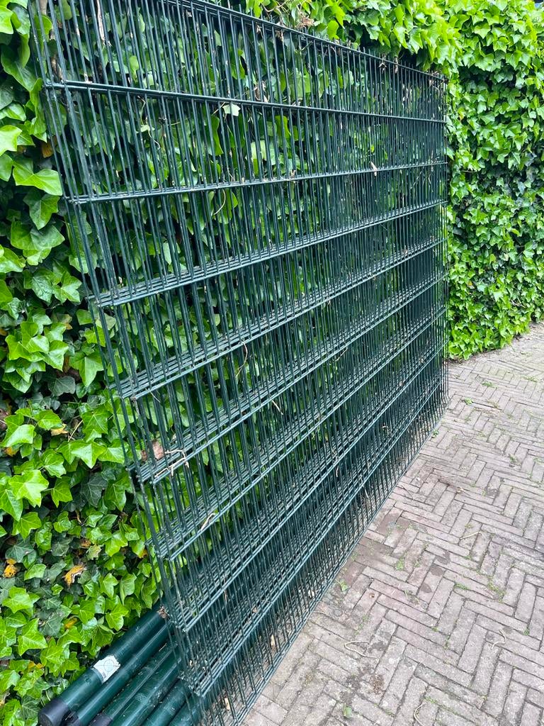 Hekwerk dubbelstaafmatten 12,5 meter - 1.80m hoog, Ophalen of Verzenden, Gebruikt, IJzer, Dubbelstaafmat hekwerk