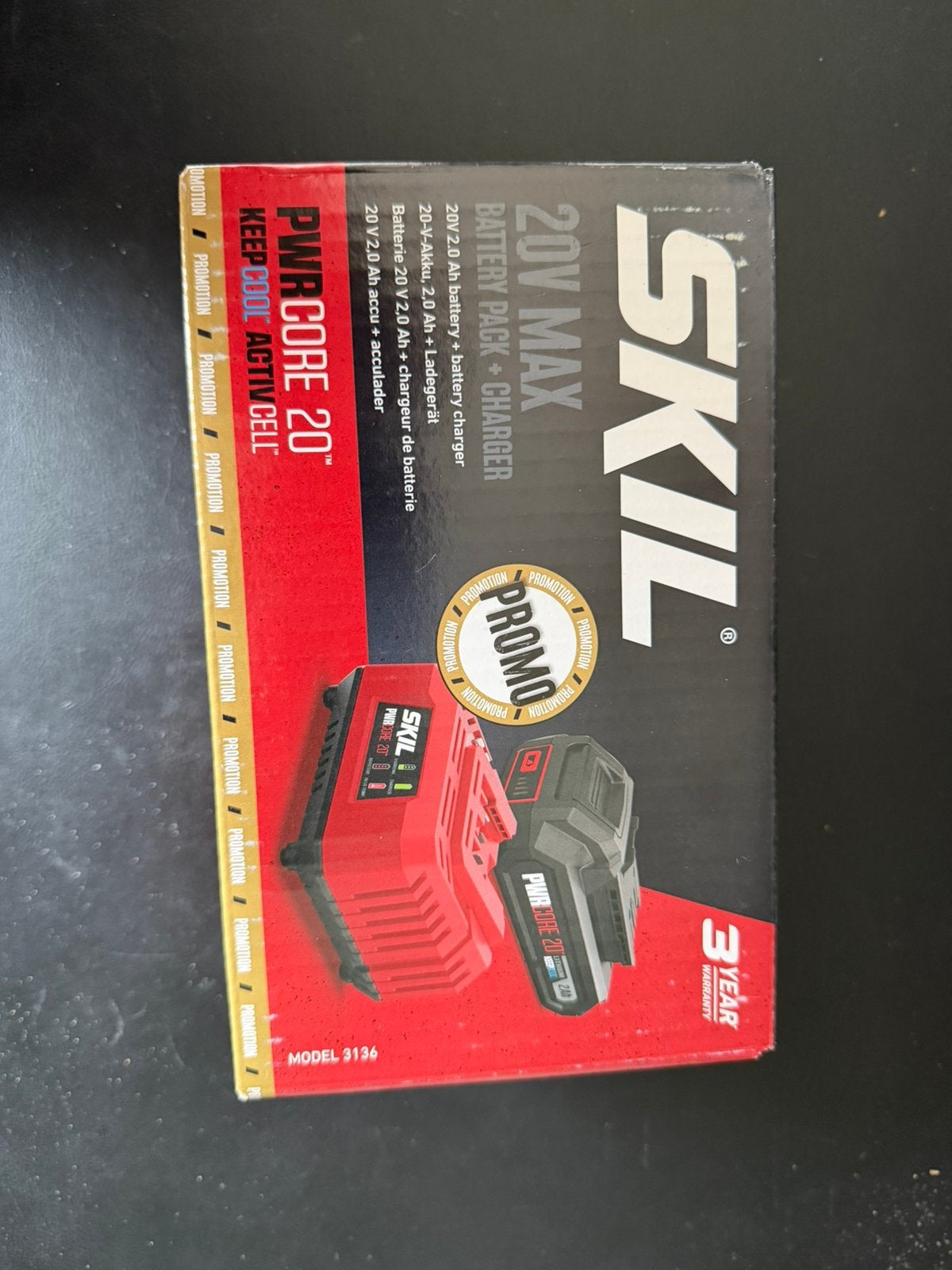 Skil 3136AA starterset 20V 2,4A snellader + 2Ah accu, Ophalen of Verzenden, Nieuw