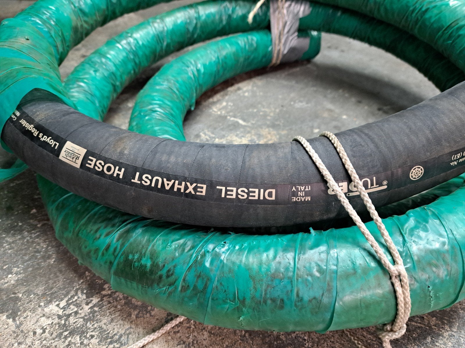 ongebruikte Neoflex Marine Diesel Uitlaatslang 51x60mm 4m, Ophalen of Verzenden, Nieuw, Motor en Techniek