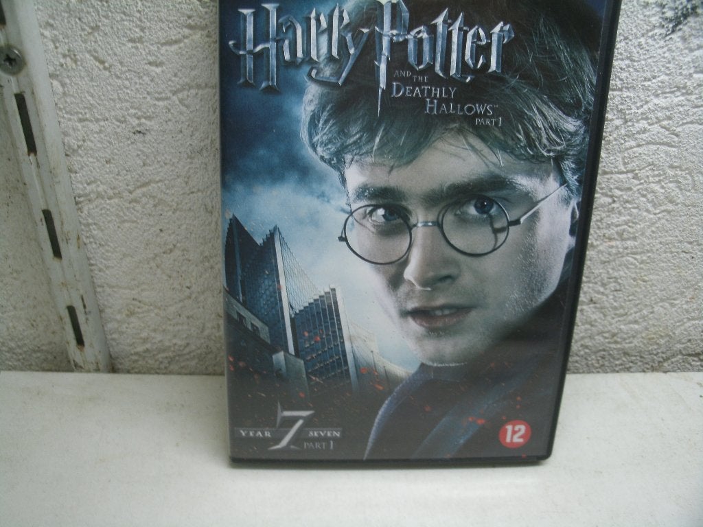 dvd 303b harry potter deathlty hallows part 1, Vanaf 12 jaar, Ophalen of Verzenden, Zo goed als nieuw
