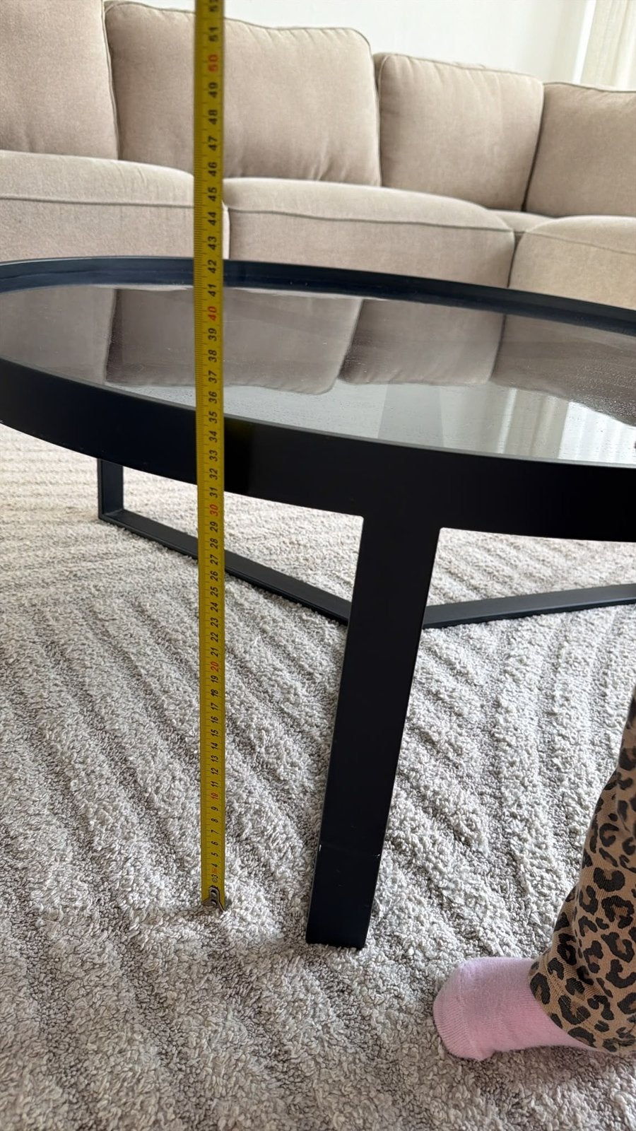 Foto 7 van Mooie ronde glazen salontafel merk Westwing 90 cm Ø