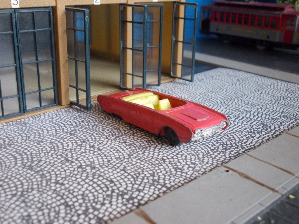 1:76 1962 Ford Thunderbird - Husky, Ophalen of Verzenden, Gebruikt, Auto