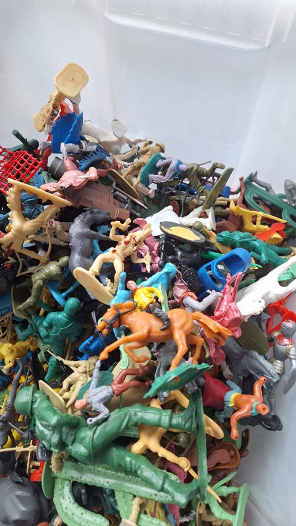 Grote verzameling plastic speelgoedfiguren, Kinderen en Baby's, Speelgoed | Actiefiguren, Ophalen of Verzenden, Gebruikt