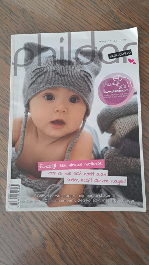 Phildar breiboek babykleding - Nieuwe methode, Ophalen of Verzenden, Zo goed als nieuw, Breien, Patroon of Boek