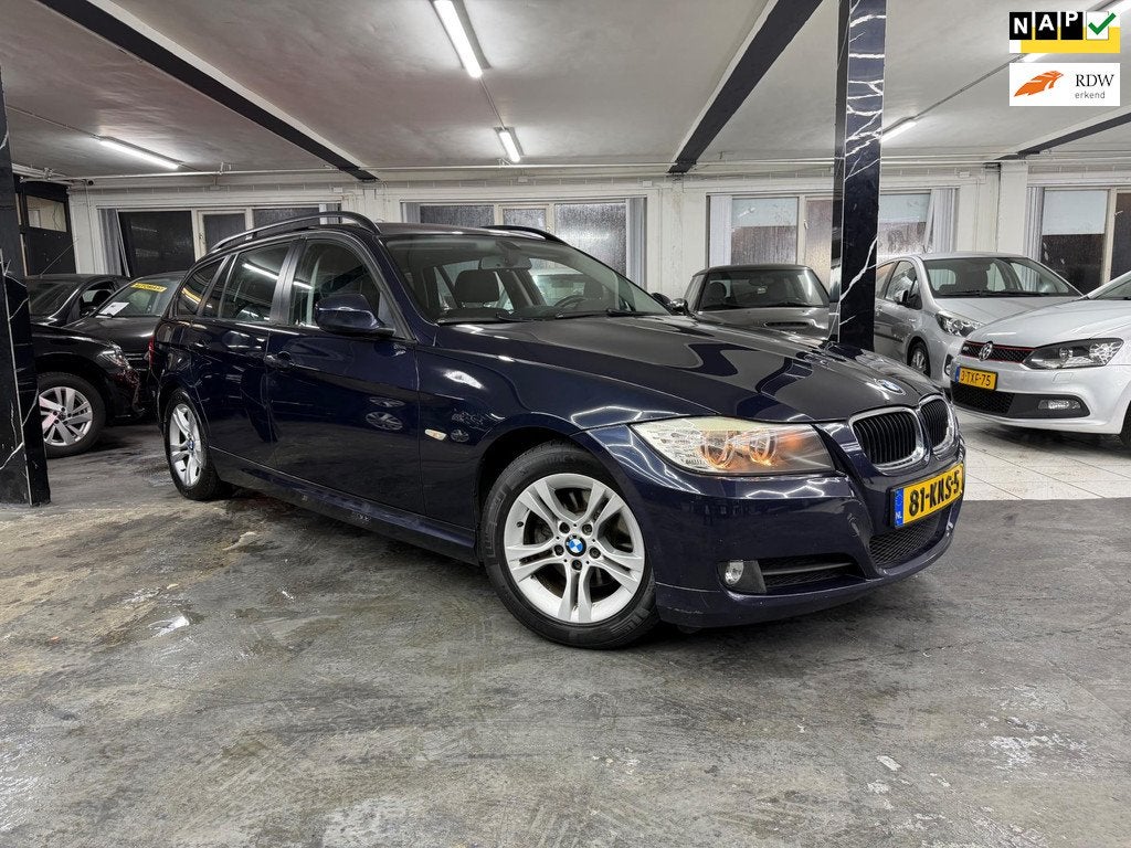 BMW 3-serie Touring 318i Business Line Automaat/Navi, Automaat, Origineel Nederlands, Onderhoudsboekje, 695 kg