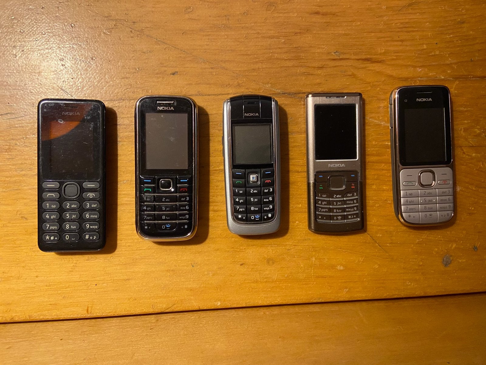 6 Nokia mobieltjes + accessoires, Ophalen of Verzenden, Gebruikt
