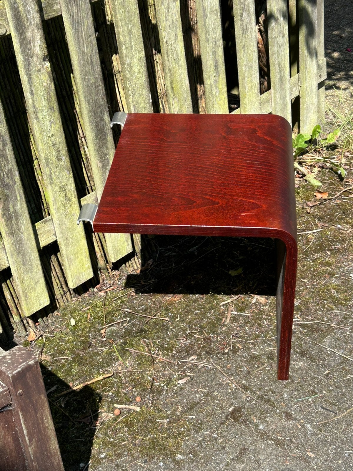 Houten bijzettafel/krukje, gebogen design tbv Auping Auronde, Ophalen, Zo goed als nieuw, Tweepersoons, Hout