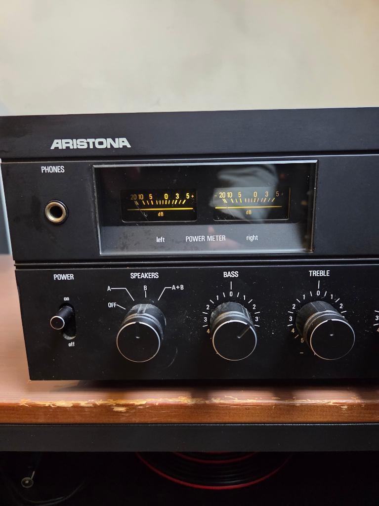 Aristona AR 1400 versterker met Phillips 22RH 482 speakers., Ophalen, Philips, Losse componenten, Zo goed als nieuw