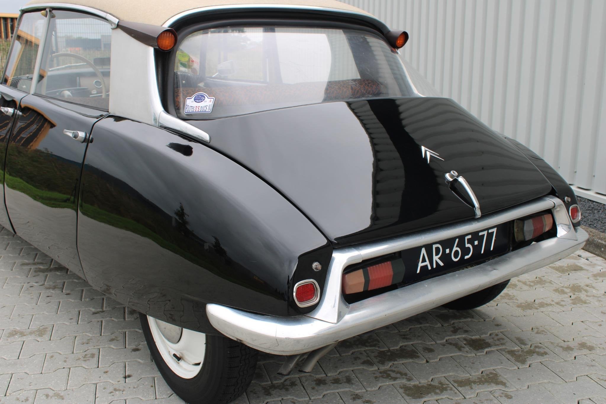 Citroën ID 19P Berlin | Ruime historie met papieren en fact, foto 8