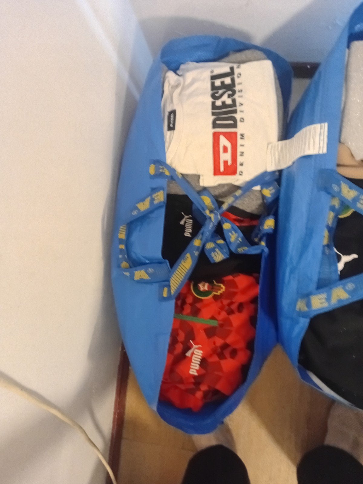 Diverse tassen en kleding, Ophalen, Gebruikt, Overige kleuren, Overige typen