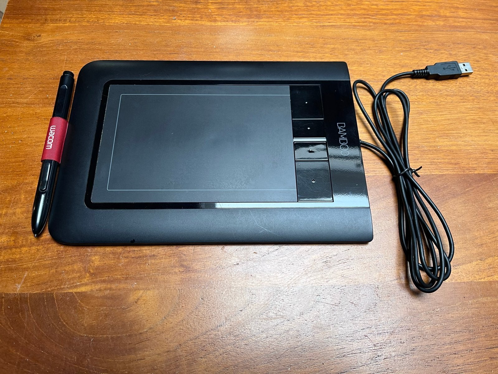 Wacom Bamboo CTH-460/K tekentablet met pen en kabel, Computers en Software, Ophalen of Verzenden, Gebruikt, Bedraad