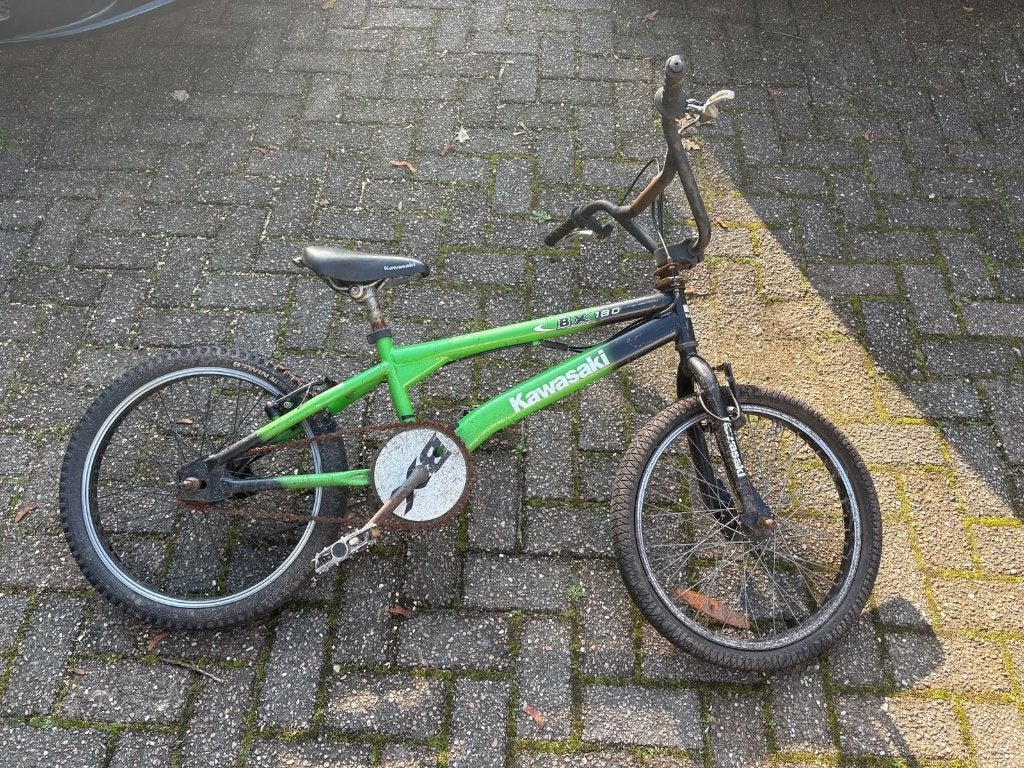 Kawasaki BMX fiets 18 inch opknapper, Fietsen en Brommers, Ophalen, Gebruikt, Staal, Velgrem