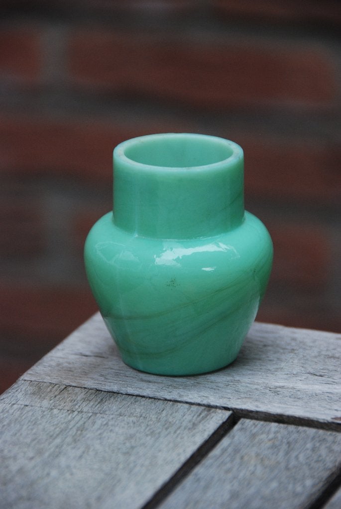 Roger & Gallet, Pers glas groen, bodemvondst Den Haag, Verzenden