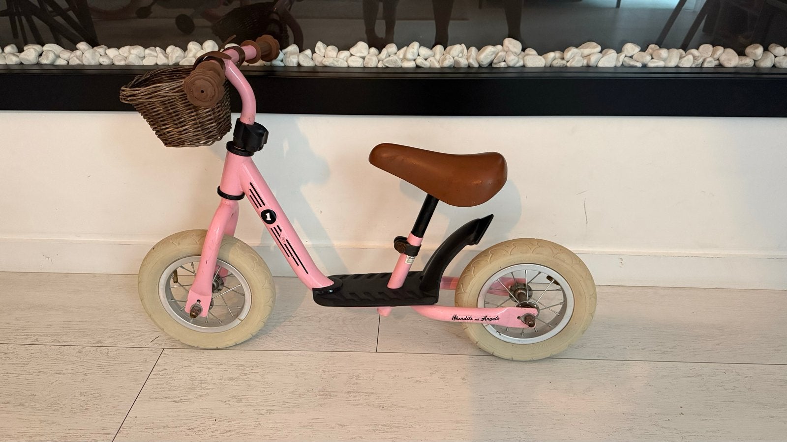 Roze loopfiets met mandje - Ideaal voor jonge kinderen, Ophalen of Verzenden, Gebruikt, Minder dan 16 inch