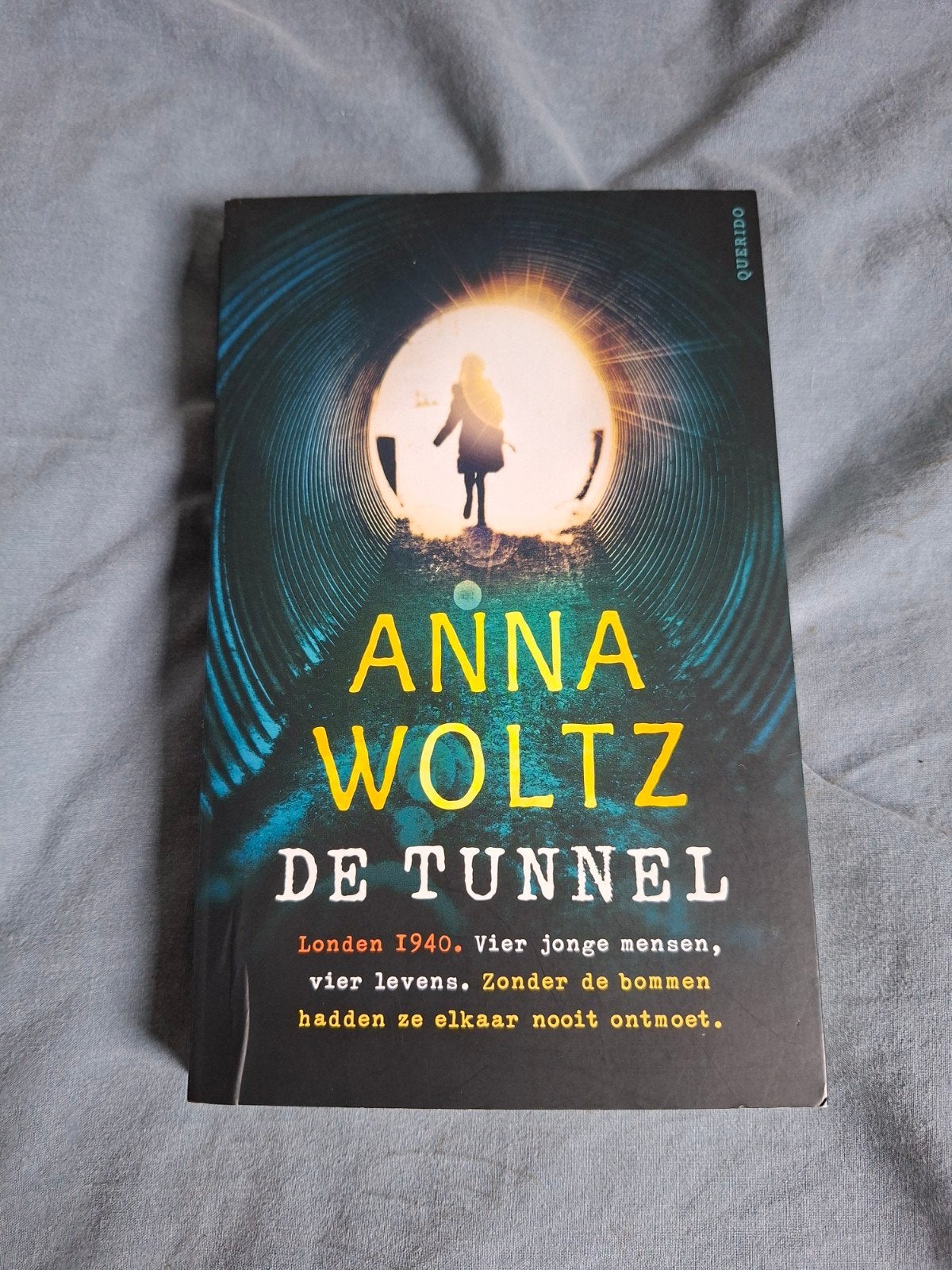 Anna Woltz - De Tunnel (Londen 1940), Boeken, Ophalen of Verzenden, Zo goed als nieuw, Anna Woltz, Nederland
