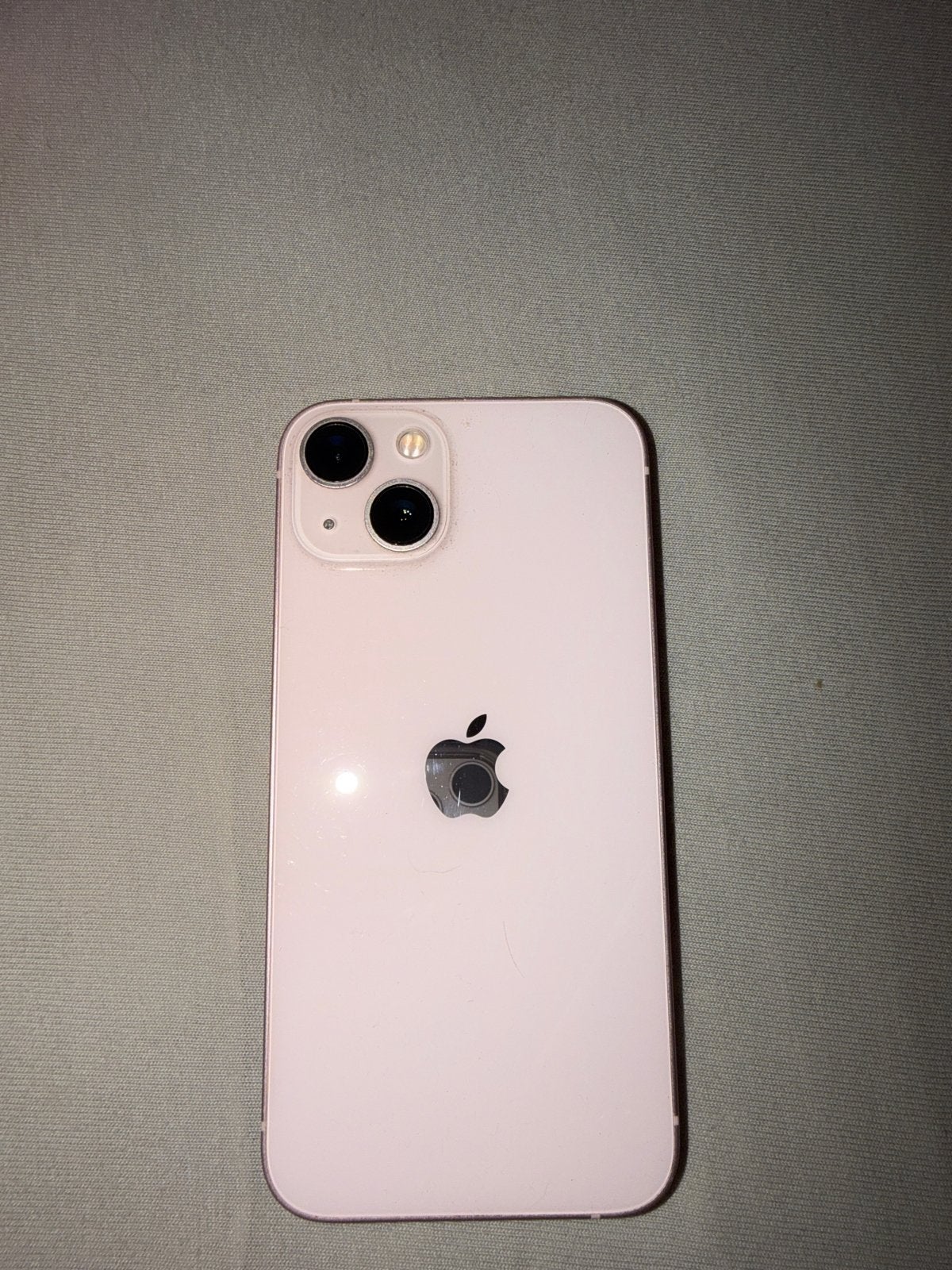 iPhone 13 lichtroze - Goede staat + gratis hoesjes!, Ophalen, Gebruikt, Roze, IPhone 13