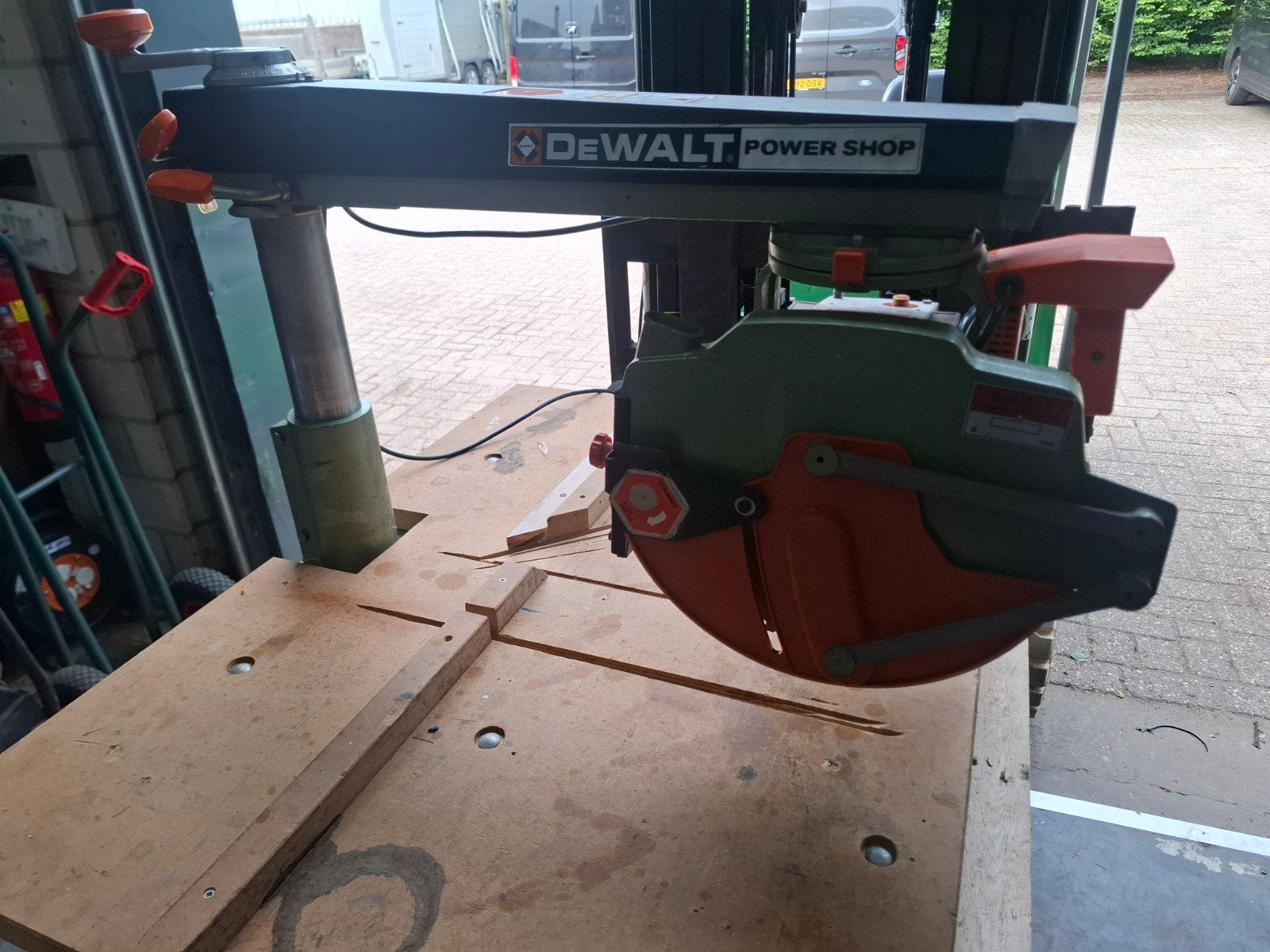 DeWalt Power Shop Afkortzaag, Doe-het-zelf en Verbouw, Gereedschap | Zaagmachines, Ophalen of Verzenden, 1200 watt of meer, Afkortzaag