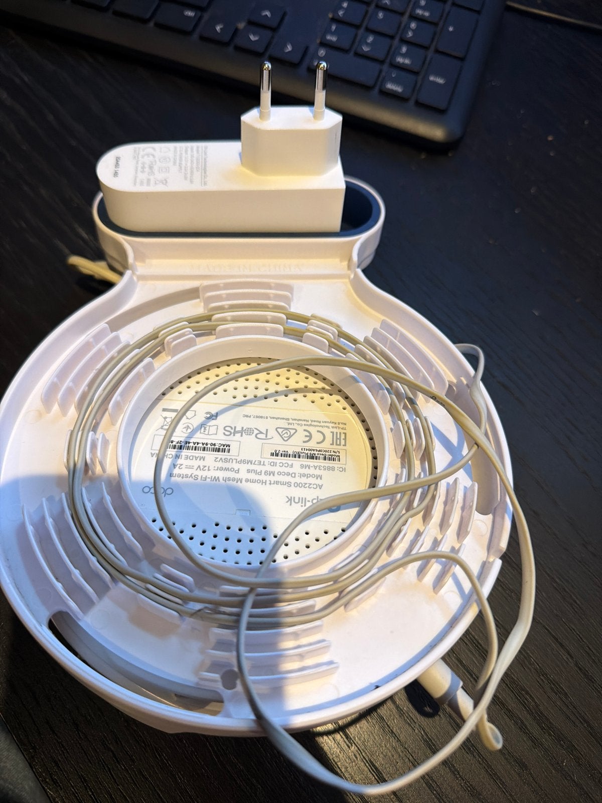 TP-Link Deco M9 Plus Mesh WiFi Systeem incl. wandhouder, Computers en Software, Routers en Modems, Ophalen of Verzenden, Zo goed als nieuw