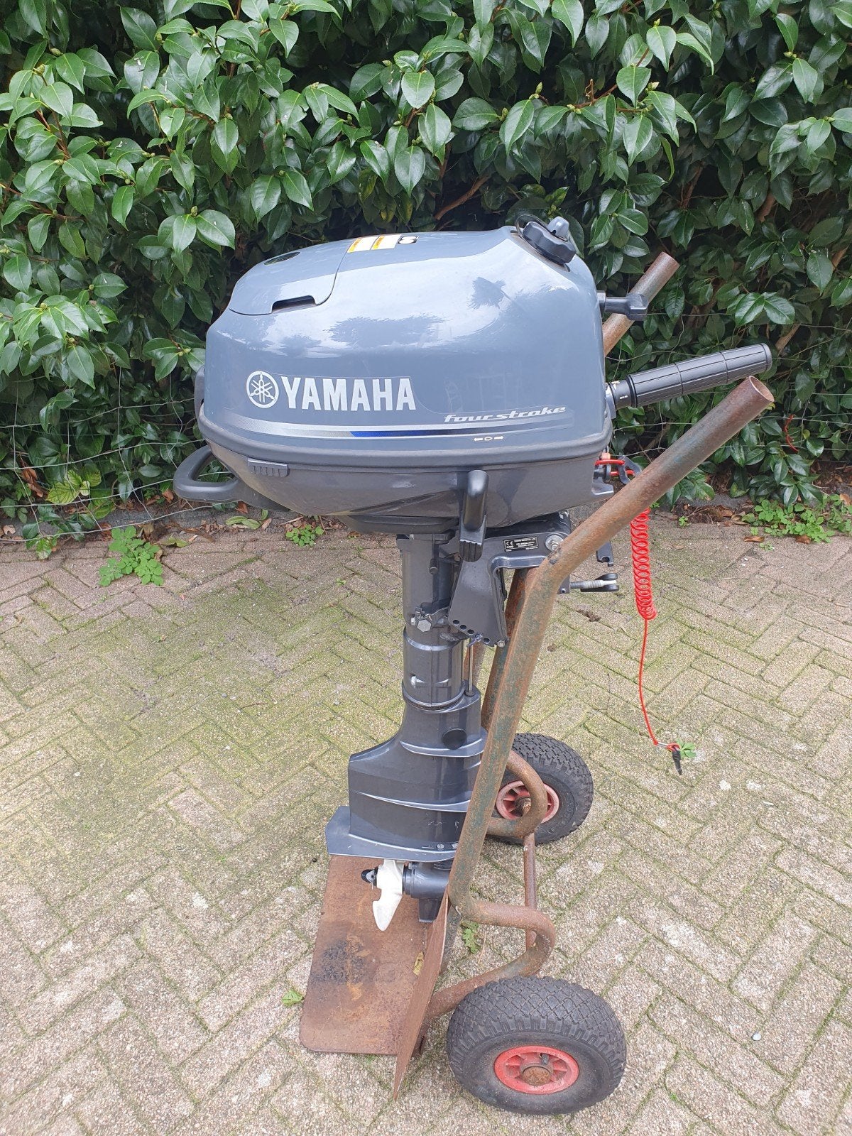 3 x buitenboordmotoren, Ophalen, 5 tot 10 pk, Viertaktmotor, Zo goed als nieuw