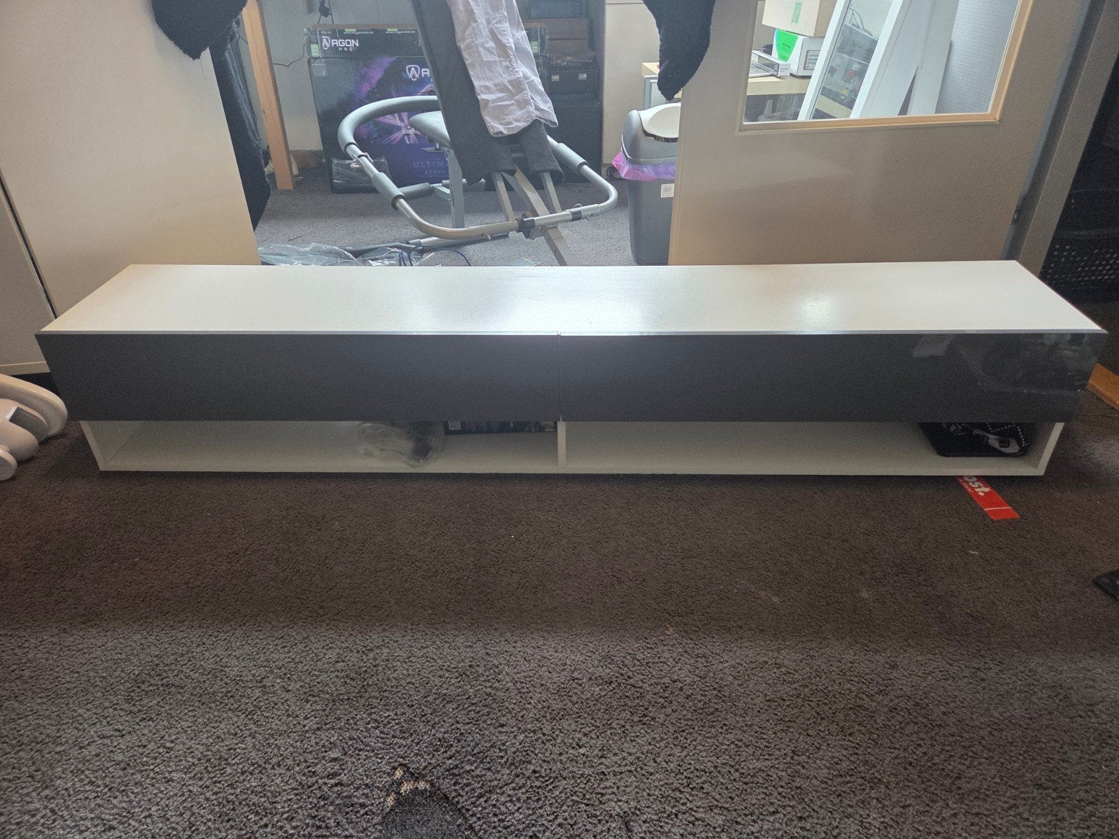 Zwevende tv-kast 180 cm - Lichte gebruikerssporen, Ophalen, Gebruikt, 150 tot 200 cm, Minder dan 100 cm