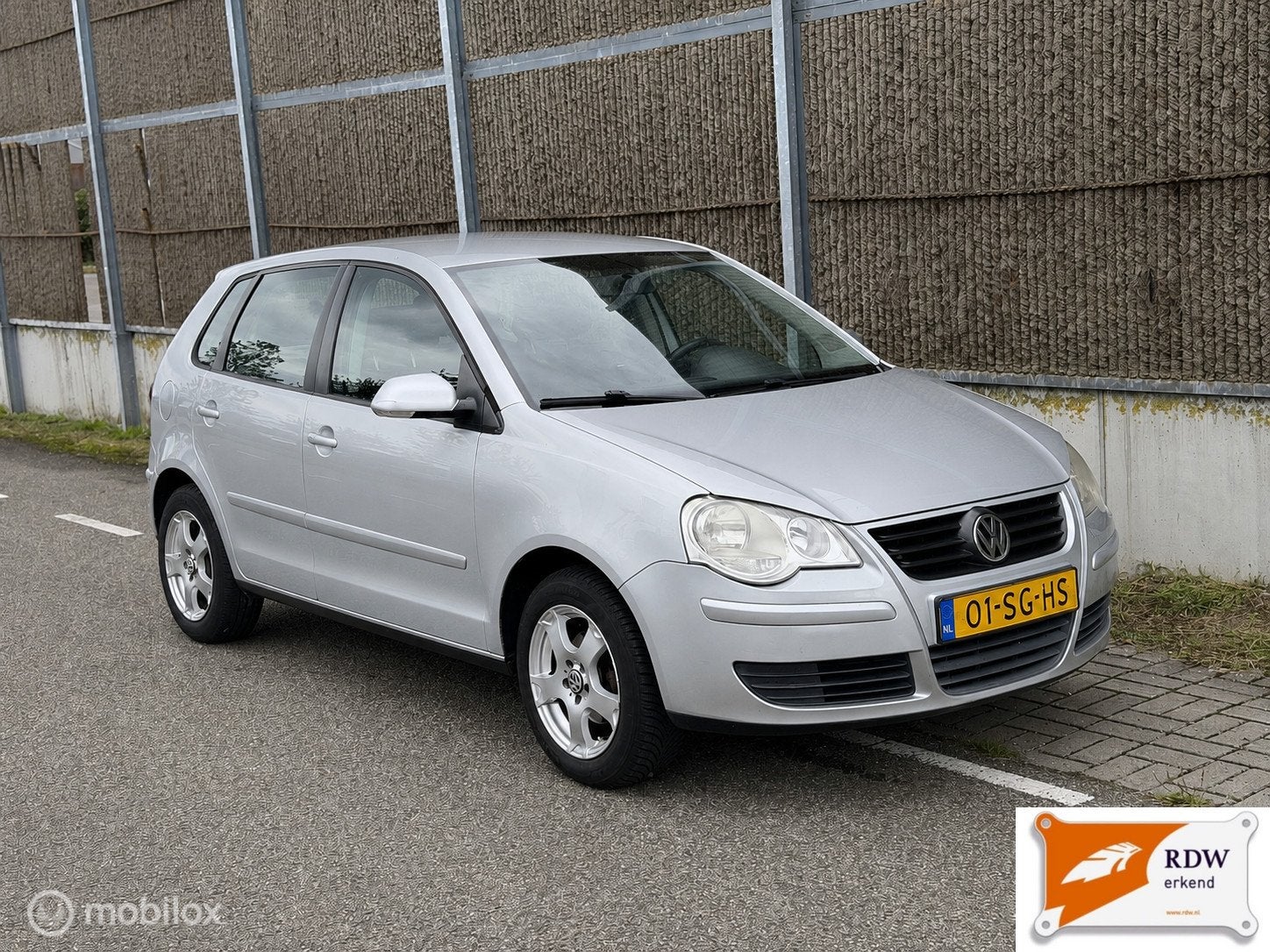 Volkswagen Polo 1.4-16V Comfortline NAP/AIRCO/NETTE AUTO, Auto's, Voorwielaandrijving, Origineel Nederlands, Bedrijf, Handgeschakeld