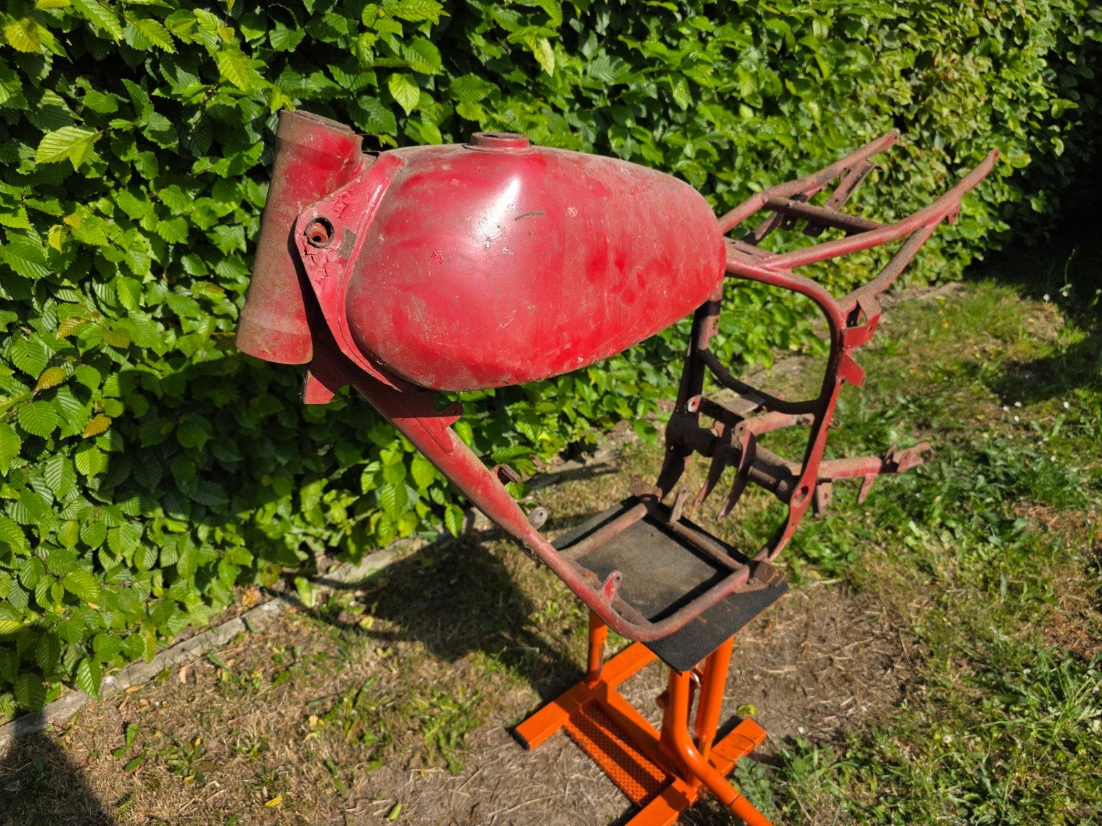 Beta Tr6 frame + tank, Fietsen en Brommers, Ophalen, Gebruikt