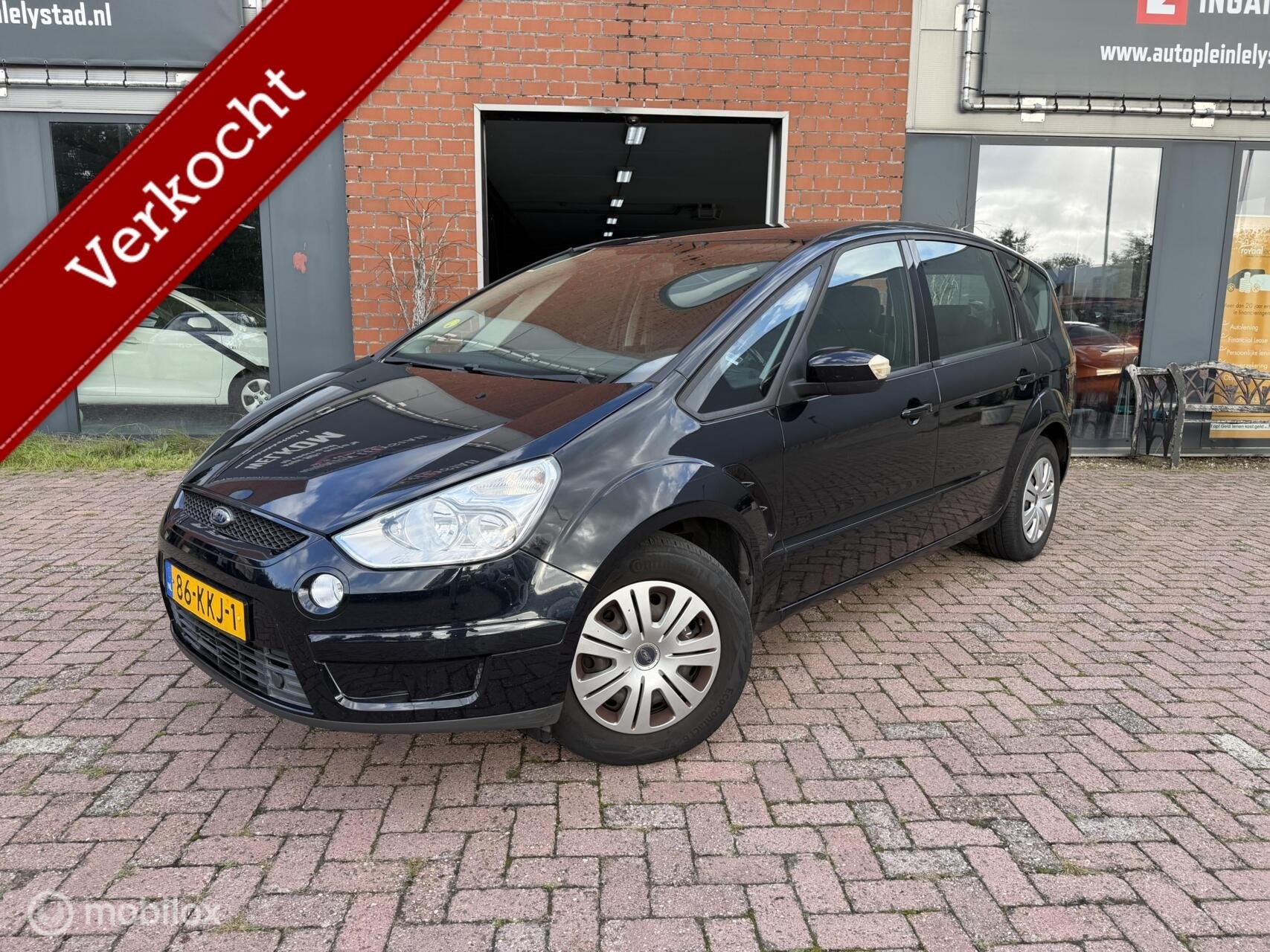 Ford S-Max 2.0 Titanium | Cruise| Trekhaak| Boekjes aanwezig, Auto's, Voorwielaandrijving, Gebruikt, 4 cilinders, 1505 kg