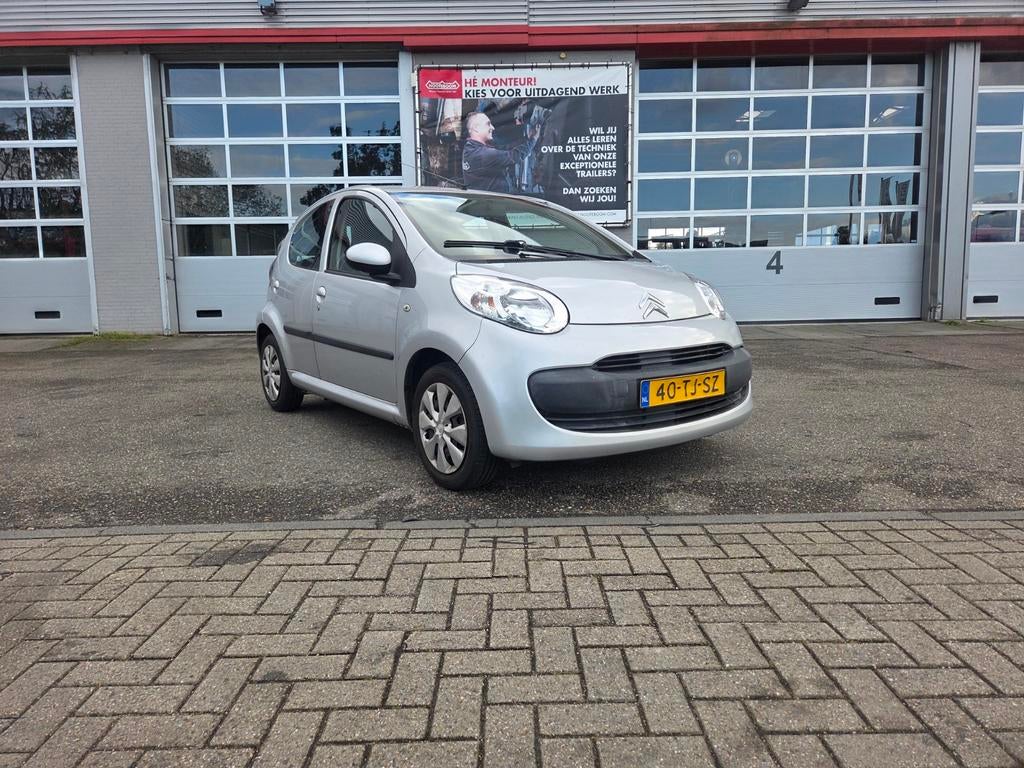 Citroën C1 1.0 5-DRS 2006 Grijs, Auto's, Citroën, Voorwielaandrijving, Stof, Zwart, 4 stoelen