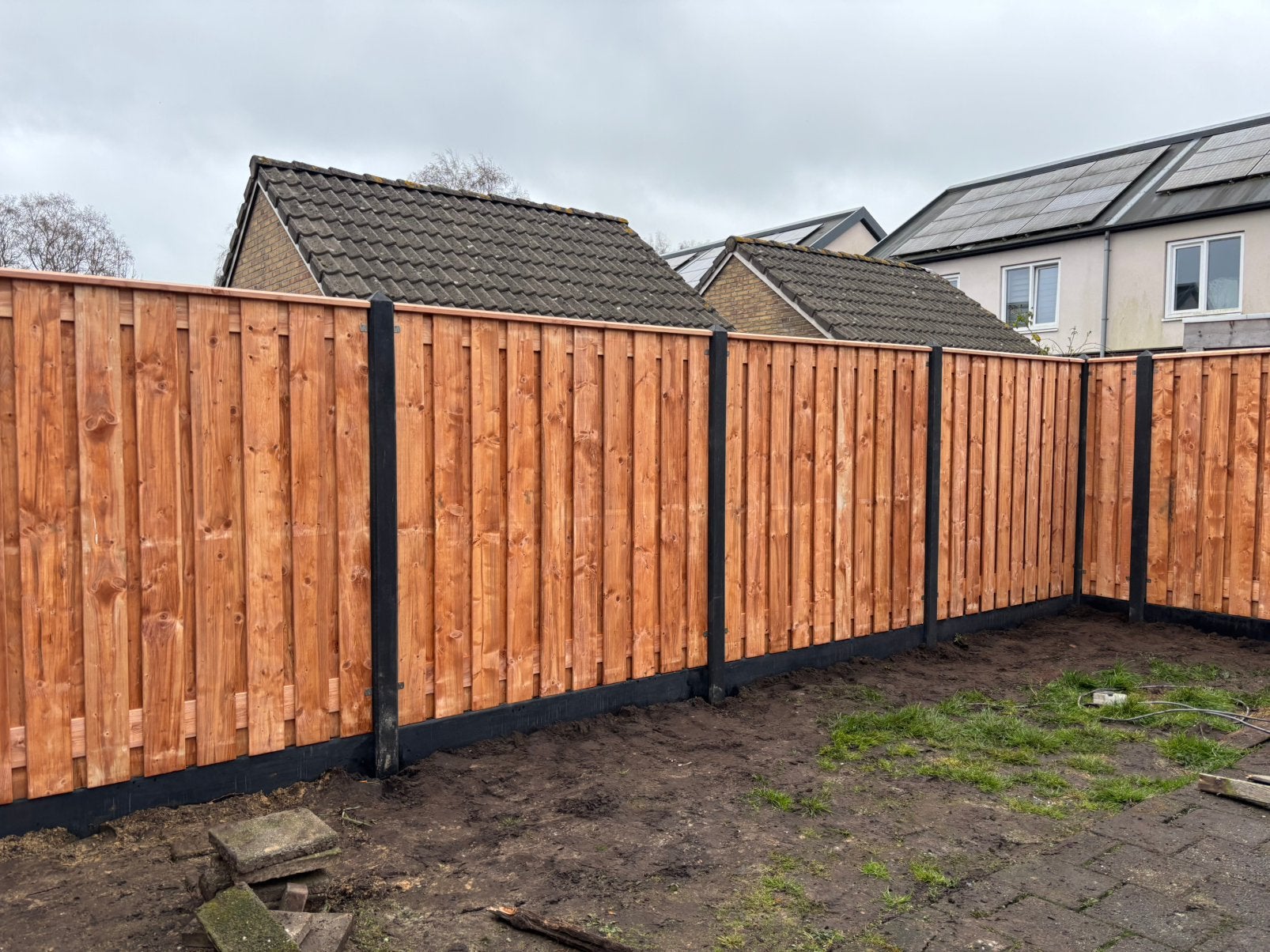 Redwood hout/beton schutting €125 per meter incl. Montage, Tuin en Terras, Ophalen, 1 tot 2 meter, Minder dan 3 meter, Zo goed als nieuw