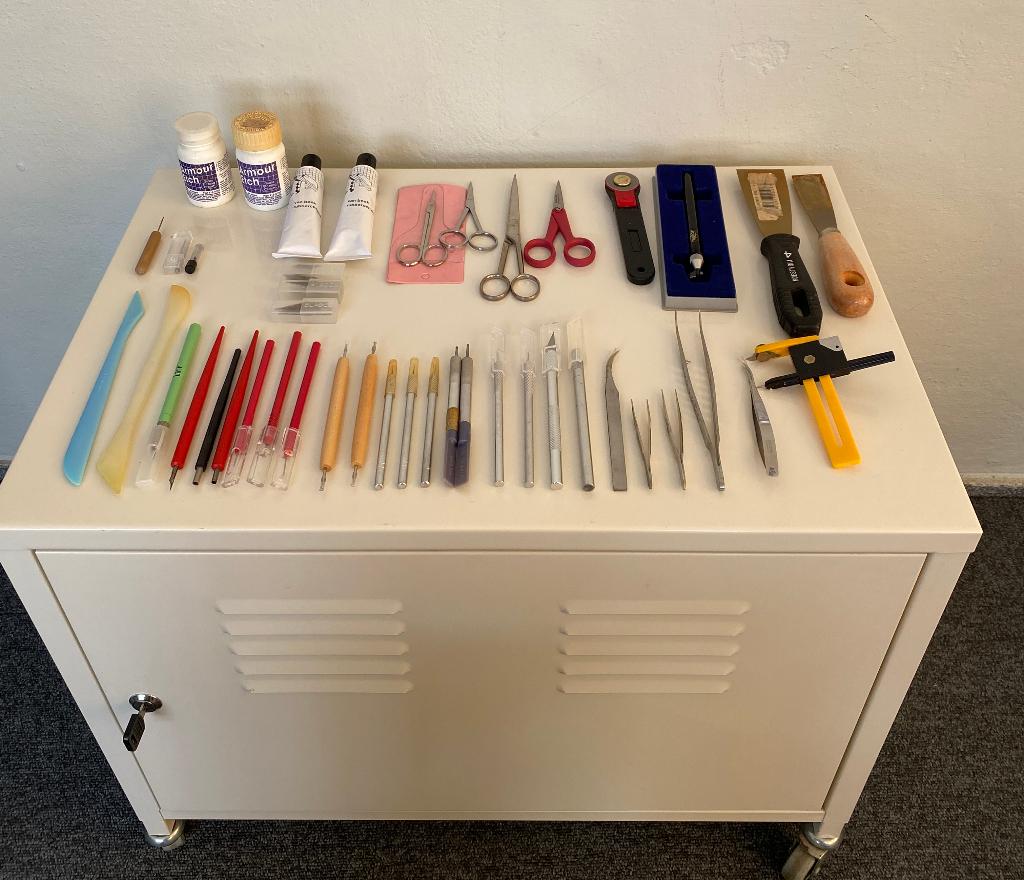 uitgebreide Sierprikset/embossing tools, Ophalen of Verzenden, Zo goed als nieuw, Knutselwerk