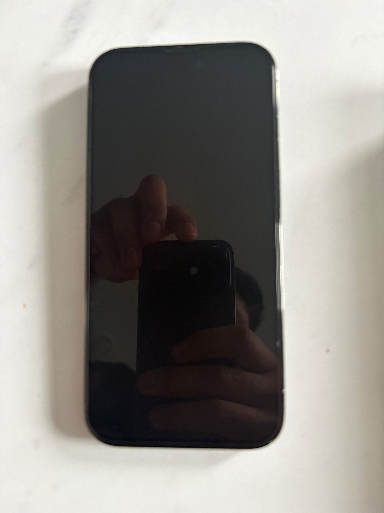 iPhone 14 Pro 128GB  + 10 Free Cases, Ophalen, Zwart, 77 %, Zo goed als nieuw