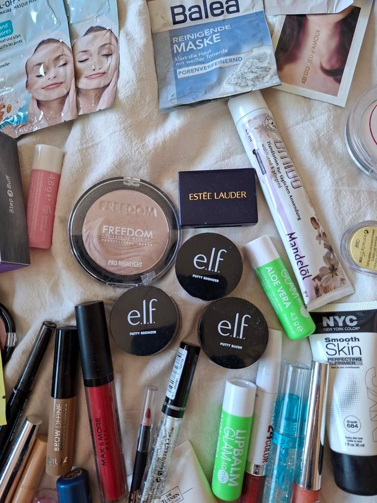 Verschillende Make Up Spullen, Overige kleuren, Gehele gezicht, Nieuw, Ophalen of Verzenden