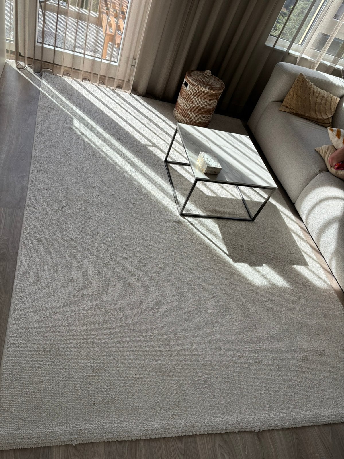 Vloerkleed, Huis en Inrichting, Ophalen, Beige, 200 cm of meer, Zo goed als nieuw