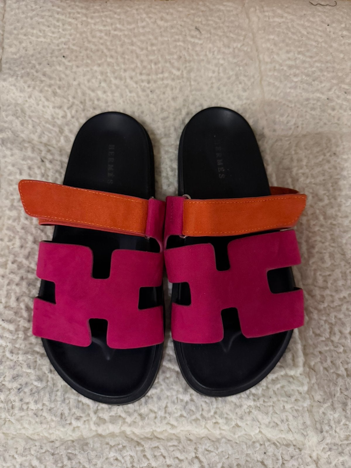 Hermes slippers 39, Kleding | Dames, Schoenen, Ophalen of Verzenden, Zo goed als nieuw, Overige typen