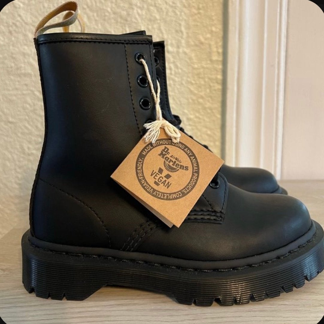 Dr. Martens Mono Black Bex Vegan Laarzen Maat 36, Kleding | Dames, Schoenen, Ophalen of Verzenden, Nieuw, Zwart, Lage of Enkellaarzen