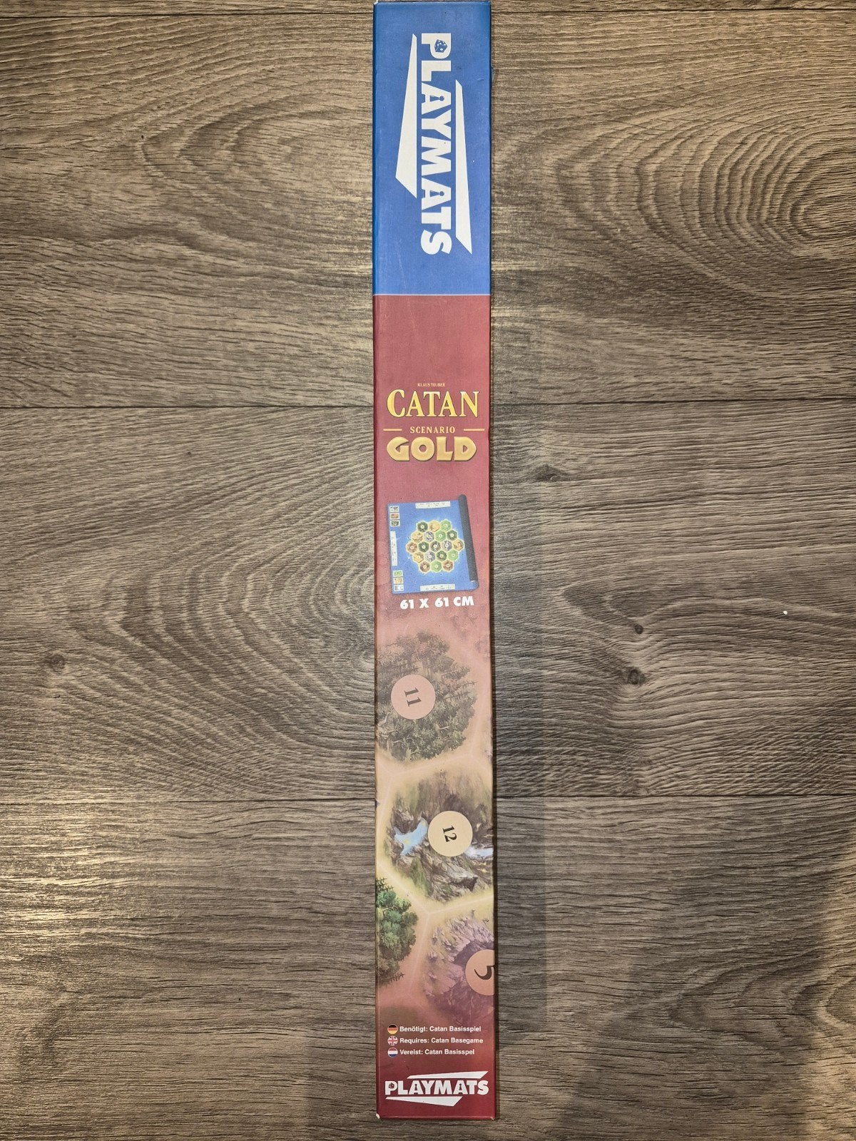 Catan Scenario Gold Playmat 61x61 cm, Ophalen of Verzenden, Zo goed als nieuw, Playmats