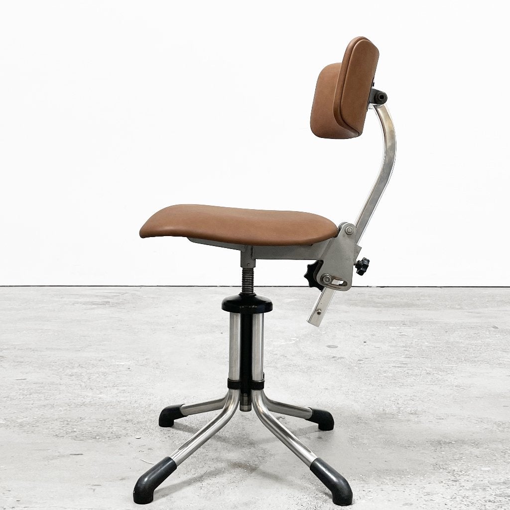 Vintage Gispen 360 stoel, info/prijs/aantal > beschrijving., Huis en Inrichting, Ophalen, Gebruikt, Twee, Bruin